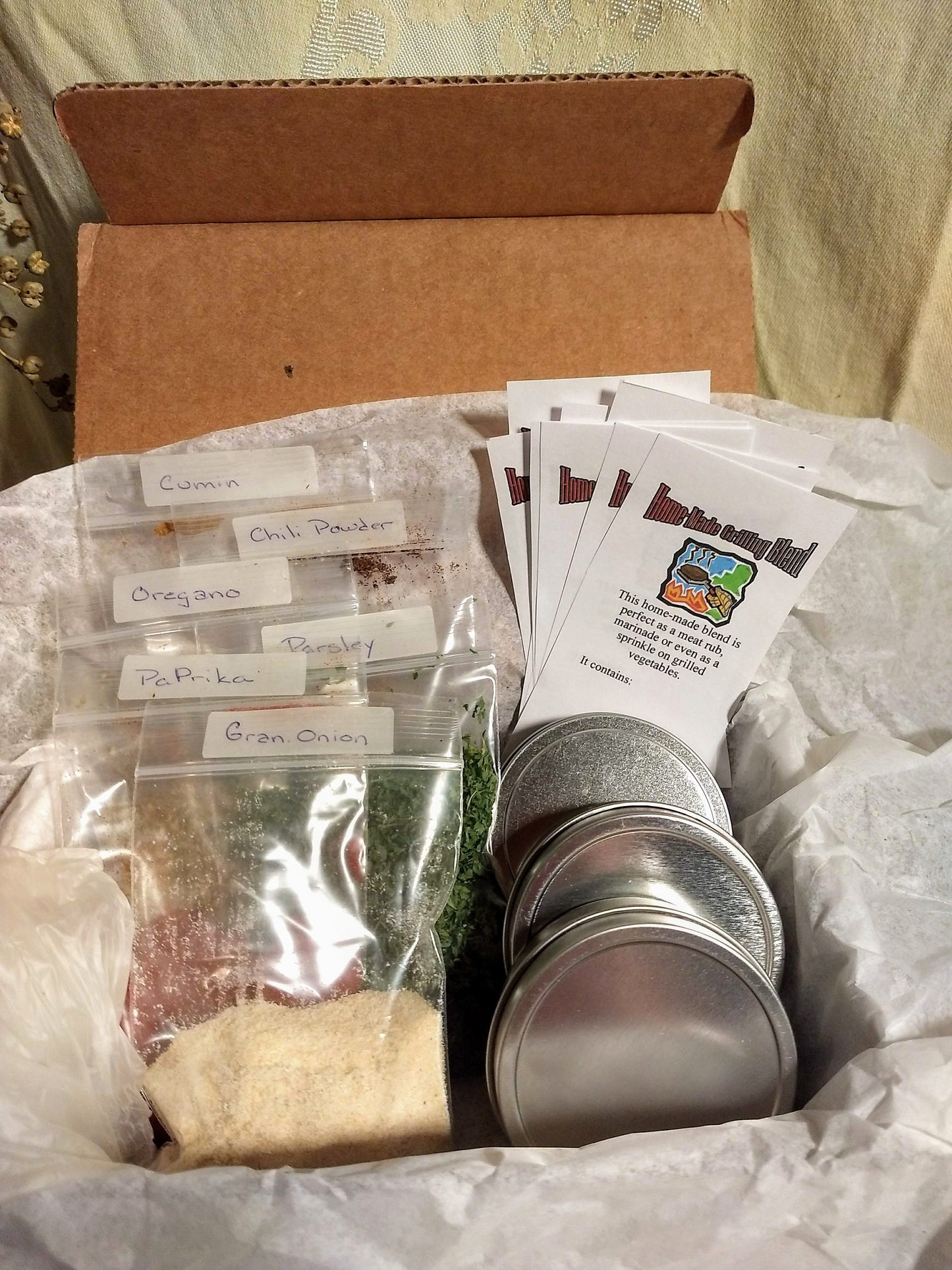 DIY Grilling Rubs Kit, make your own gifts, homemade, gift for men, cumin, chili, peppers, salt, sugar