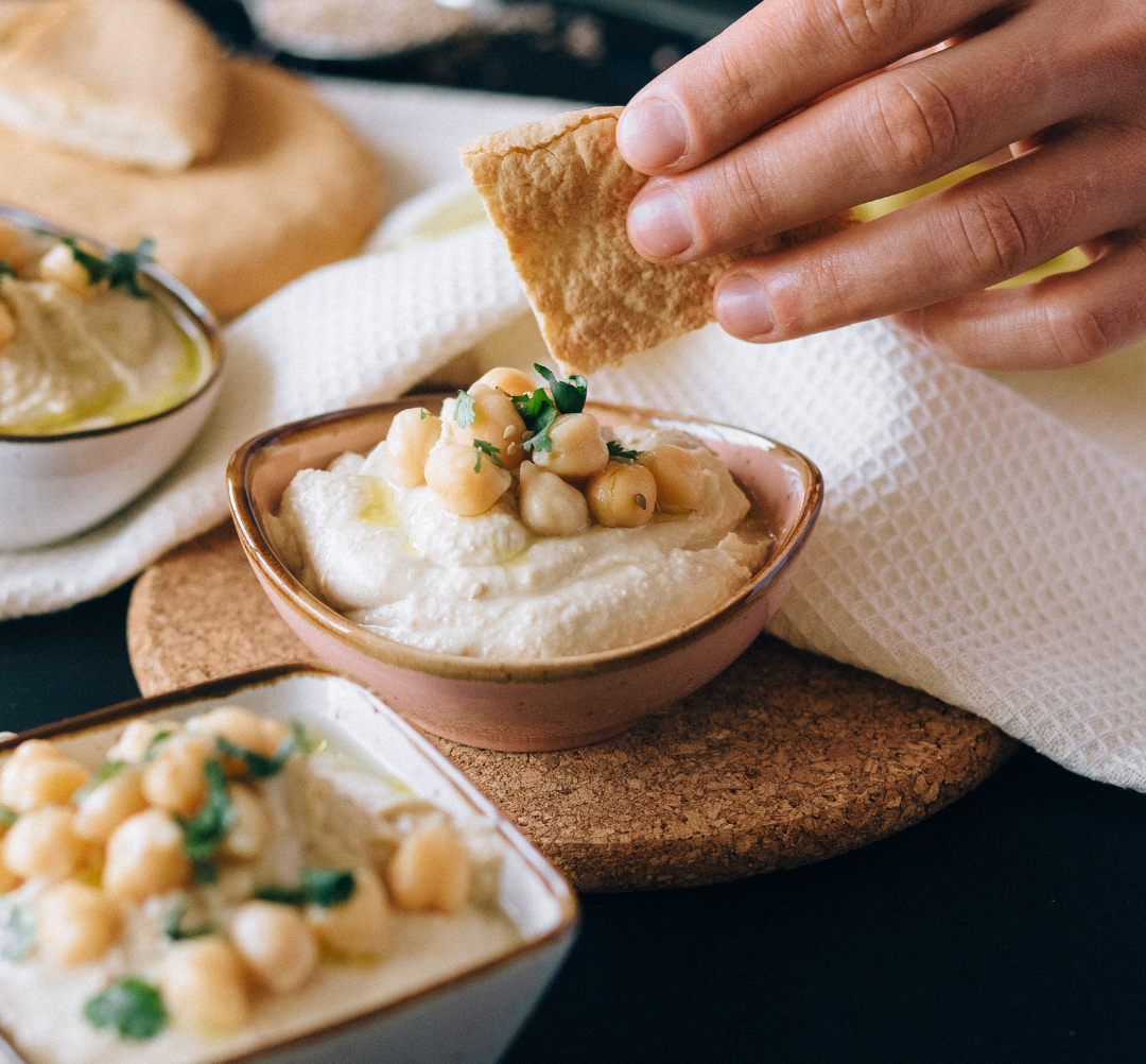 Advent Calandar - Day 3 - Hummus Board for Entertaining