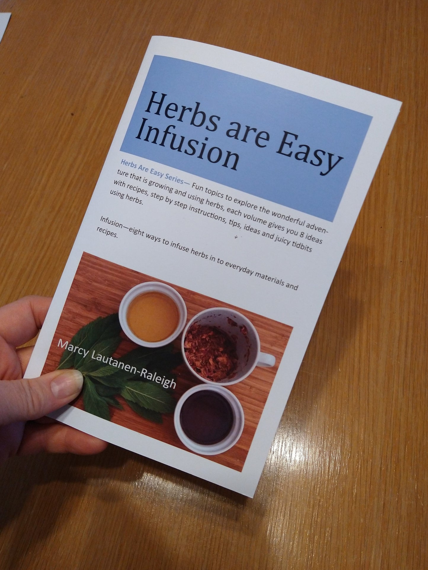 Book - Infusion - Herbs R Easy series