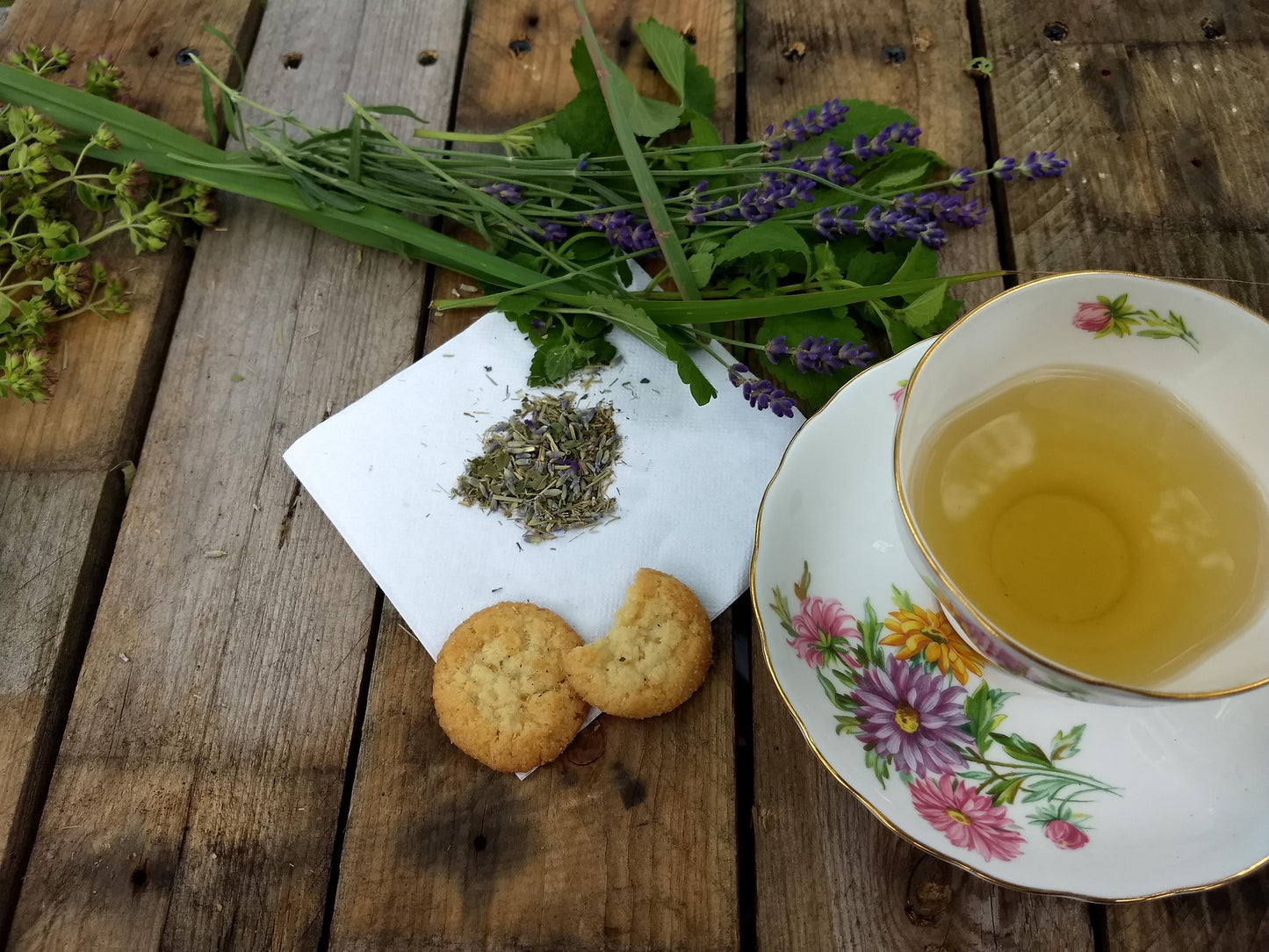 Lemon Lavender Splash Loose Herbal Tea, caffeine free