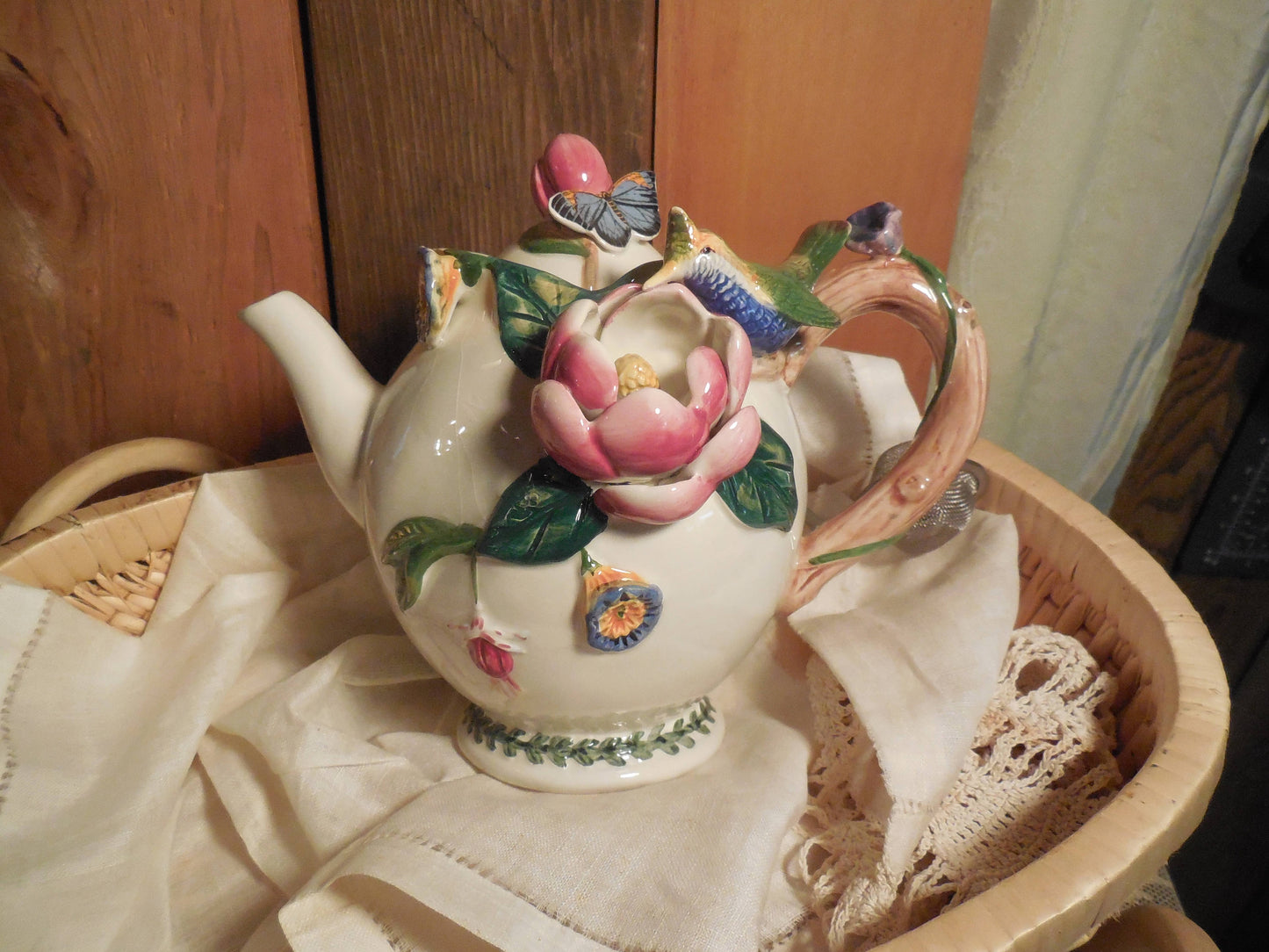 Teapot Gift Basket, Three-dimensional Floral Ceramic Tea Pot, scones, shortbread, herbal tea, infuser, gift set, basket tray
