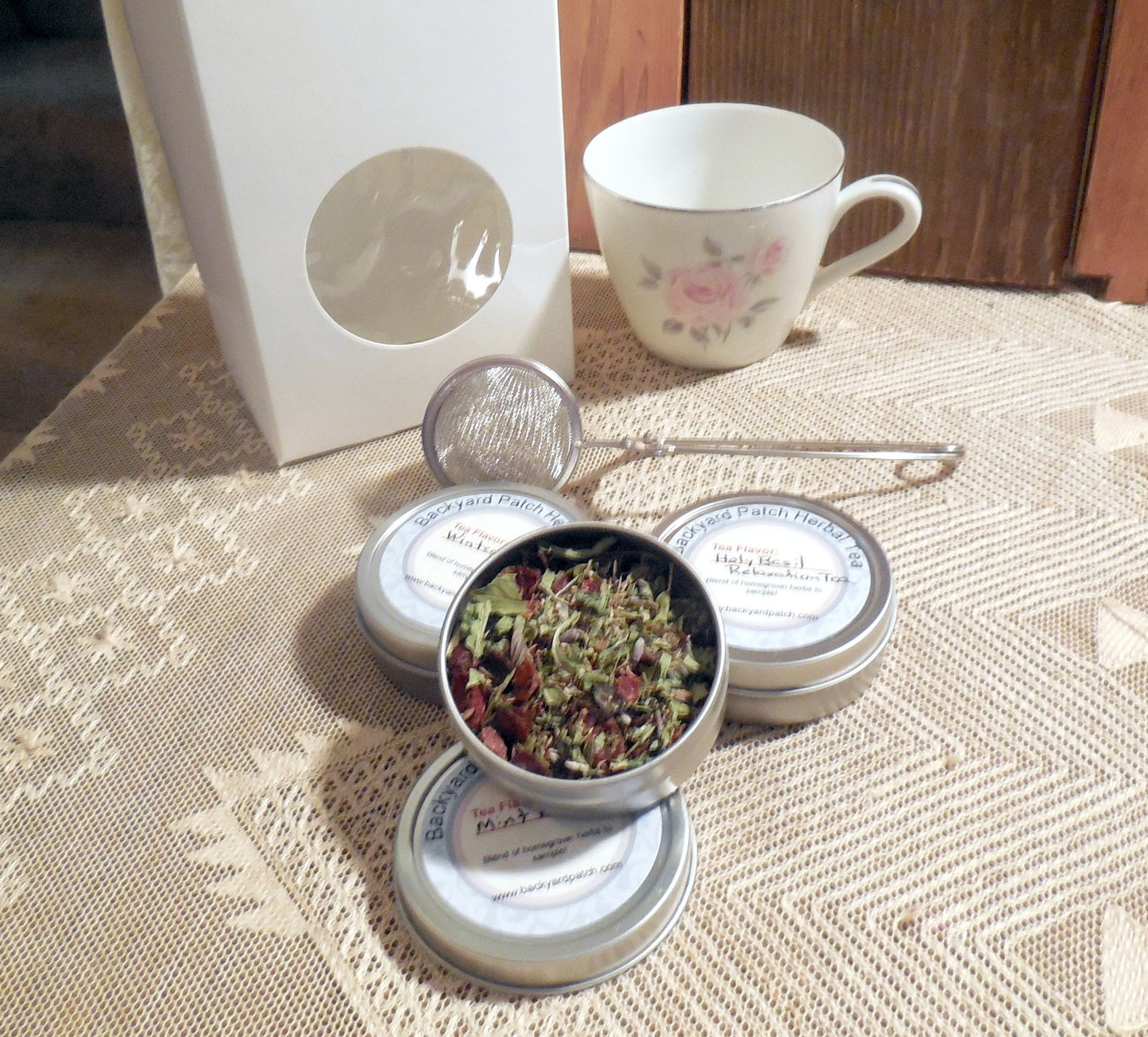 Tea cup with tea tins, Demi tea cup and three mini tins herb tea, herbal tea, rose hip, lavender, tisane, gift basket, gift set, gift box